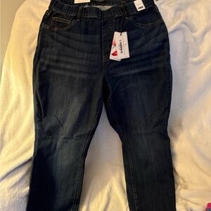 Judy Blues - Pull On - new with tags.